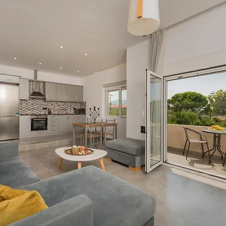 Apartment Babos Gaitani