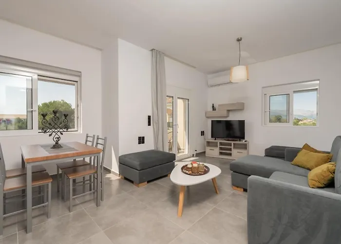 Babos Appartement Gaitani